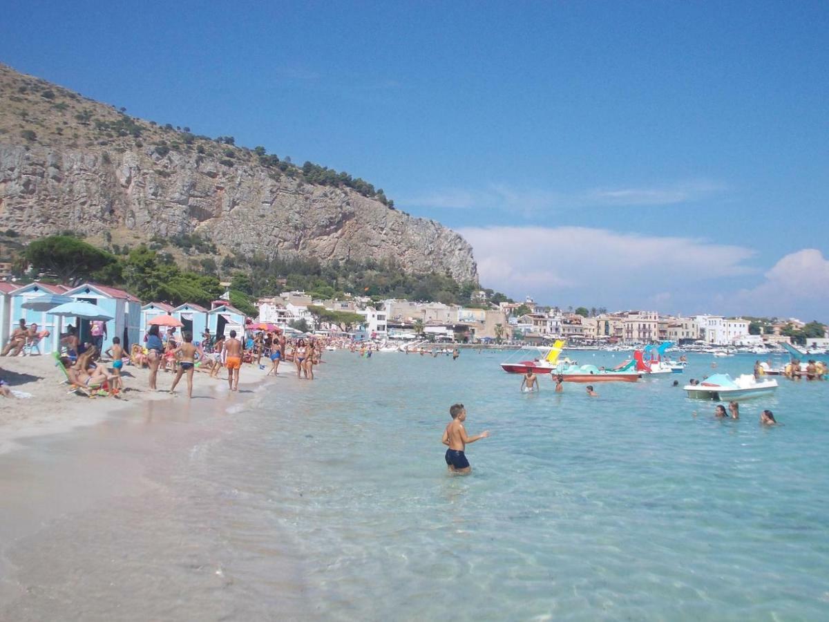 Apartmán Nest Apollo Mondello Exteriér fotografie